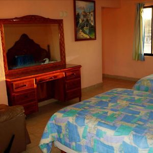 Hotel Cortijo De Cortes